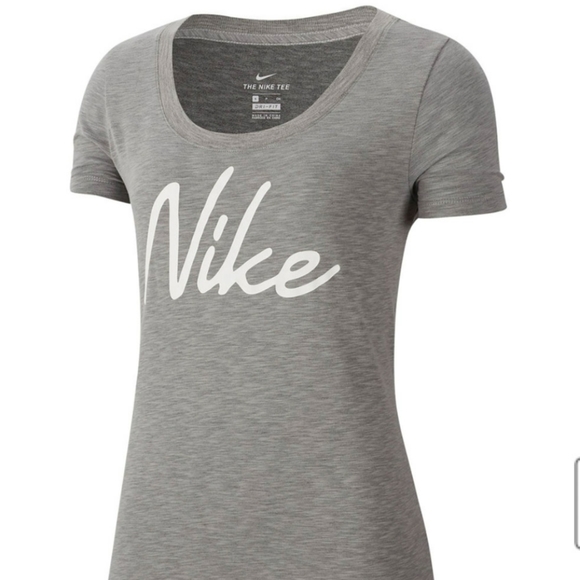 🎀Nike Dri-FIT T-Shirt - Picture 7 of 7